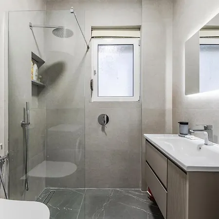 Apartamento Walk 1br By Pikhost Golem (Tirana)